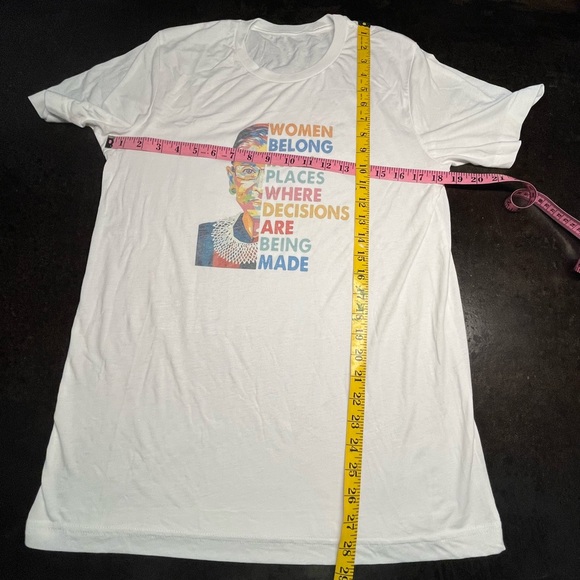 White t shirt "Women Belong in all places", L - Picture 4 of 4